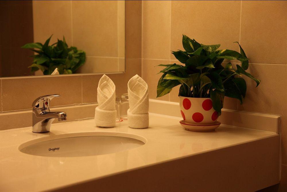 Yes Inn Shenyang Esterno foto